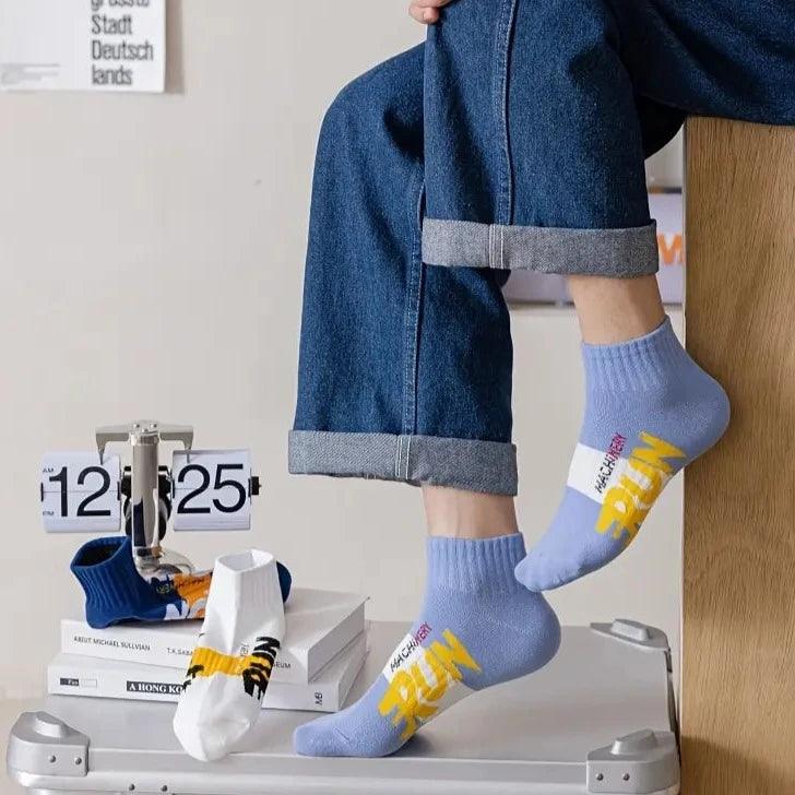 RUN MACHINE LOW-CUT ANKLE SOCKS