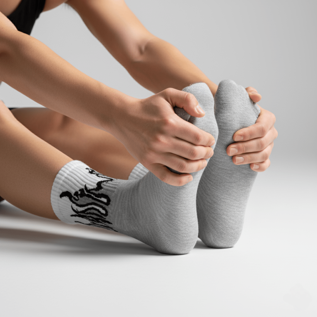 -FIRE SOCKS - GREY/WHITE - BLACK FLAMES-