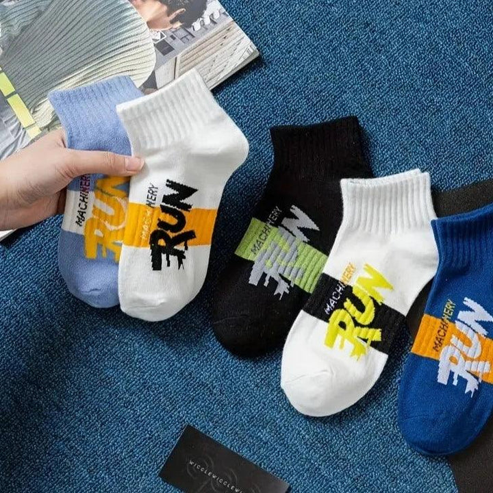 RUN MACHINE LOW-CUT ANKLE SOCKS