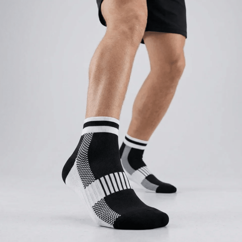 -Airofit Cushioned Ankle Socks-Black/white-