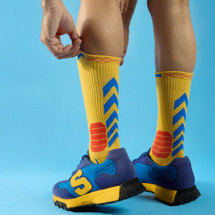 Free size sports crew socks fit guide – fits men UK 7–11 women UK 5–7 | Sockscarving® Level-Up Sports Edition