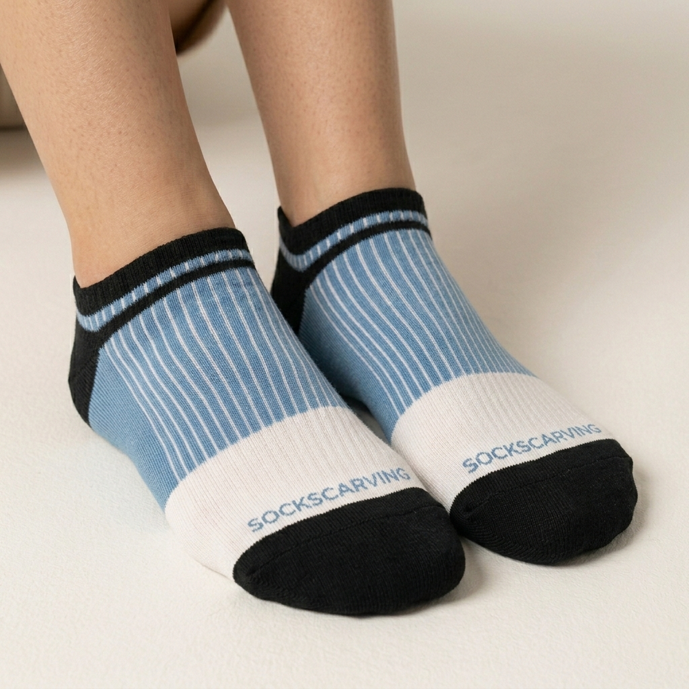 -Avik Socks - White Blue-
