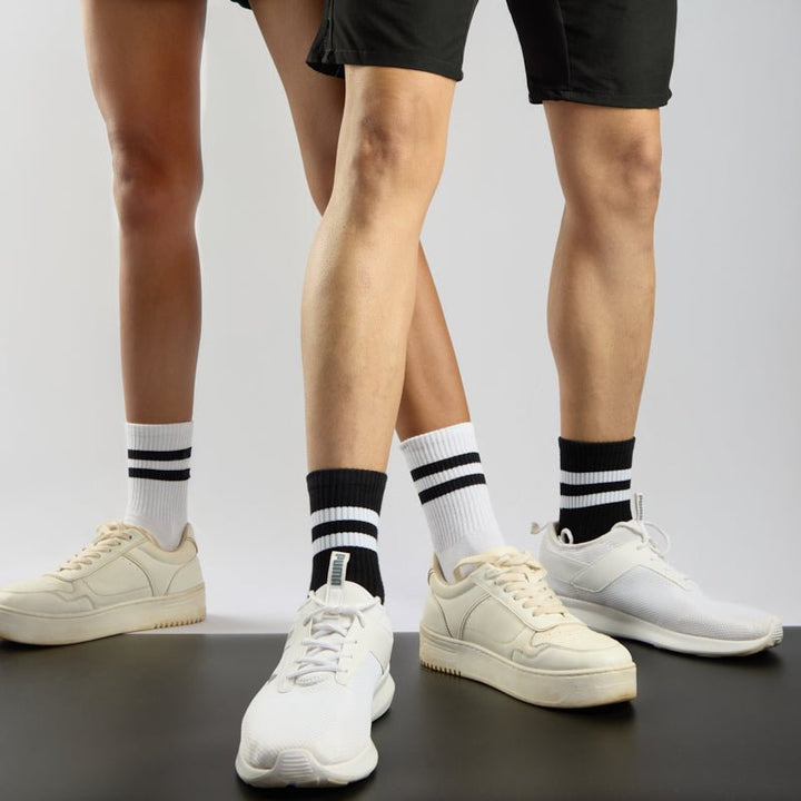 Grip Socks for Yoga, Gym & Sports | Anti-Slip Silicon Sole | Sockscarving