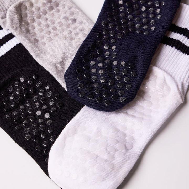 Grip Socks for Yoga, Gym & Sports | Anti-Slip Silicon Sole | Sockscarving
