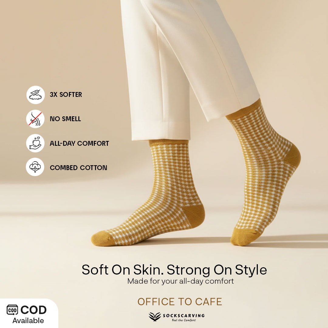 -Sockscarving Houndstooth Edition-
