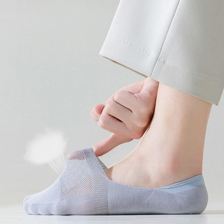 NO-SLIP NO SHOW SOCKS