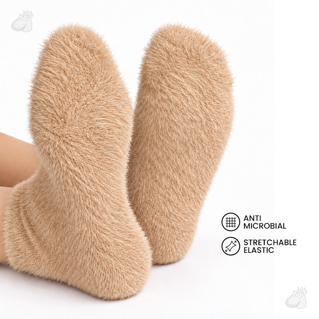 Mild Furry Cozy Cushion Women&