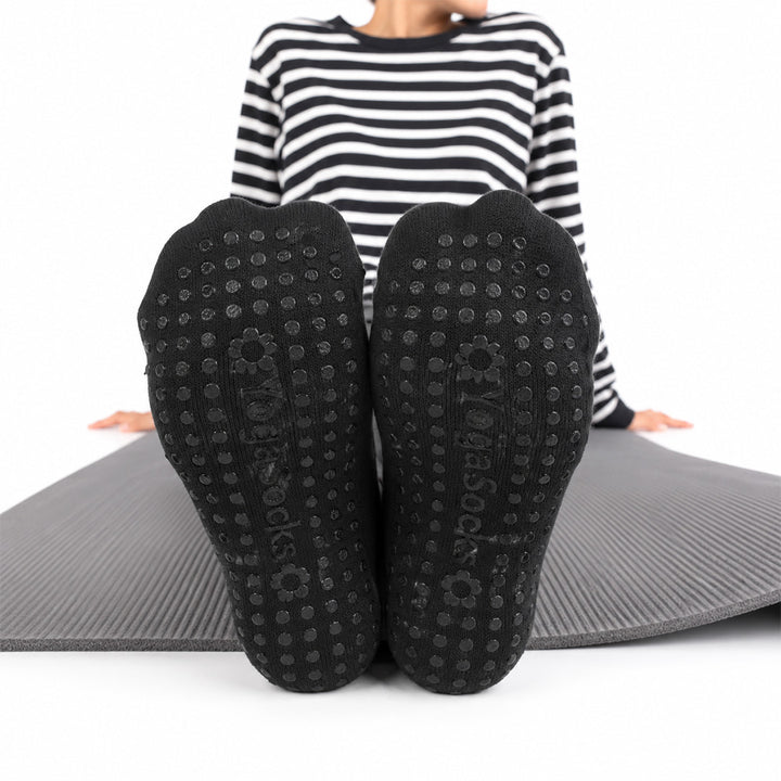 Yoga Socks — Black
