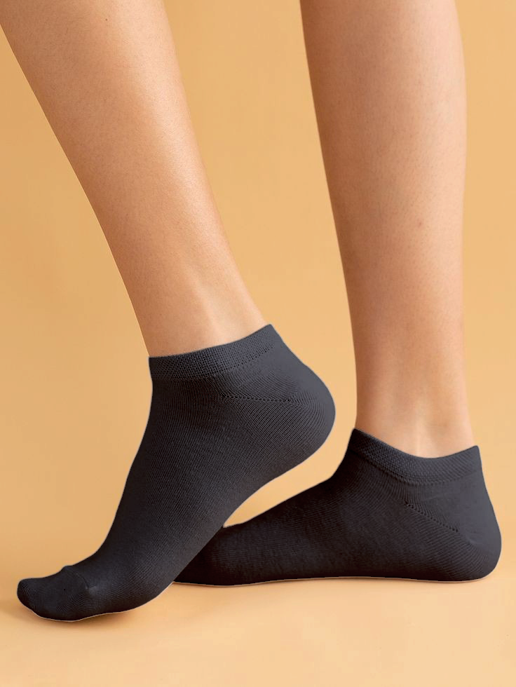 Stylish Socks for Men and Women - Sockscarving India