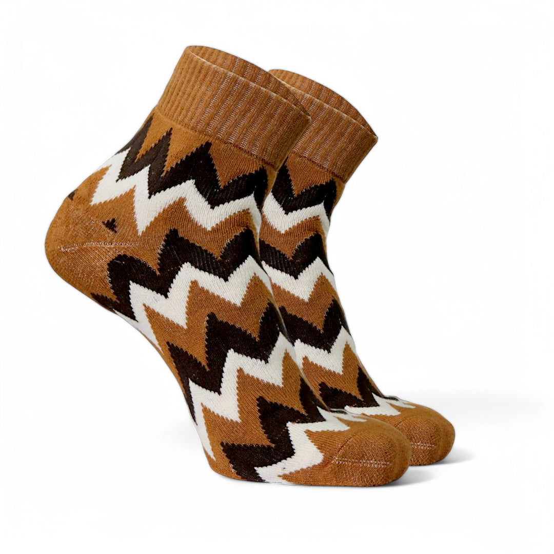 Stylish brown zigzag ankle socks made from soft combed cotton for daily wear-ZIGZAG EDITION- BROWN-