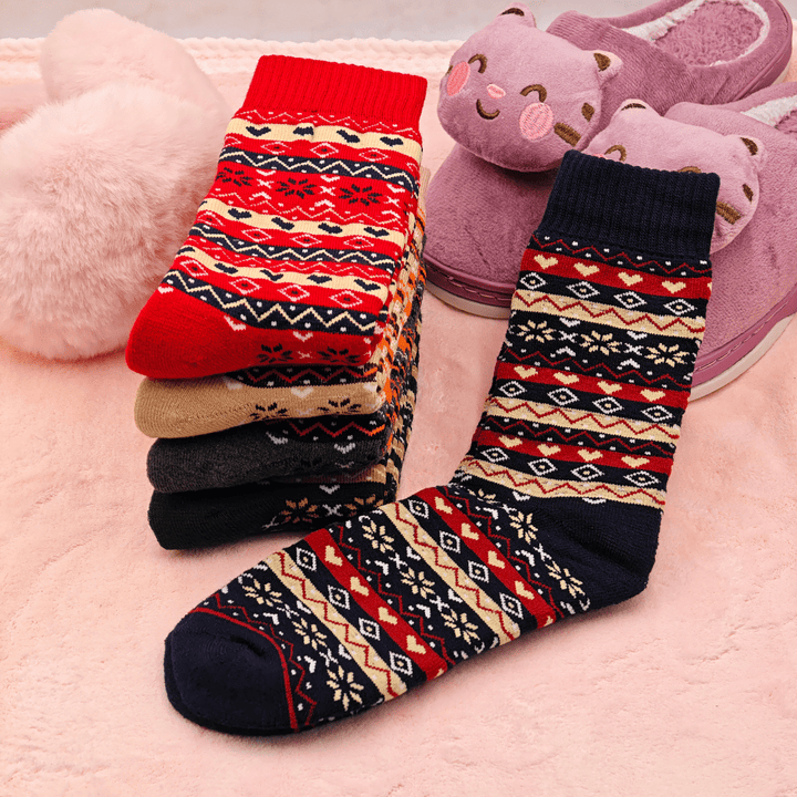Comfortable full-length socks for daily wear