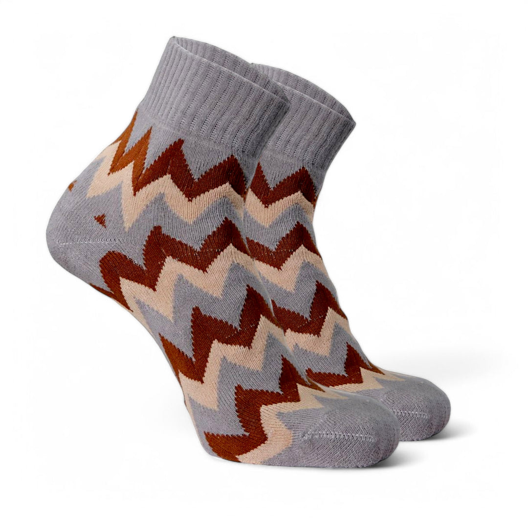 Close detail of grey zigzag pattern cotton ankle socks for everyday comfort