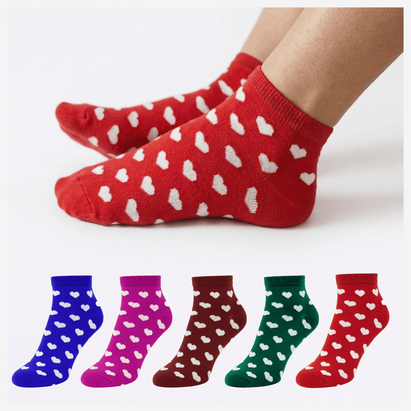 Hearts Edition combed cotton full length socks by Sockscarving