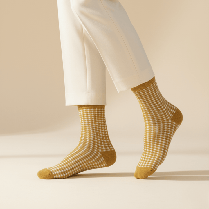 Houndstooth Edition yellow cotton ankle socks for everyday comfort-Sockscarving Houndstooth Edition-