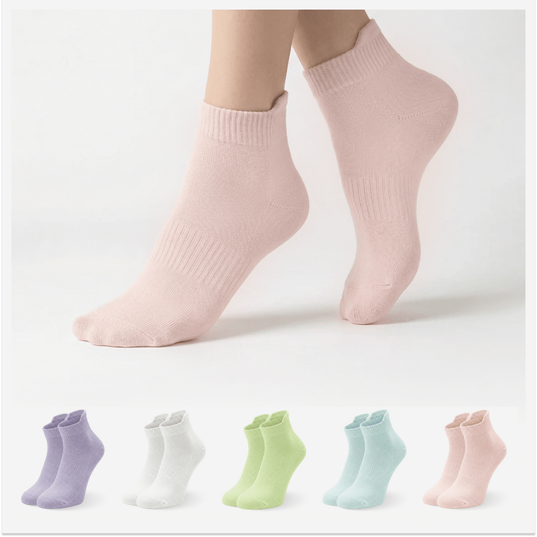Minimal Luv Edition socks pack with subtle casual design-Sockscarving Minimal luv Edition-