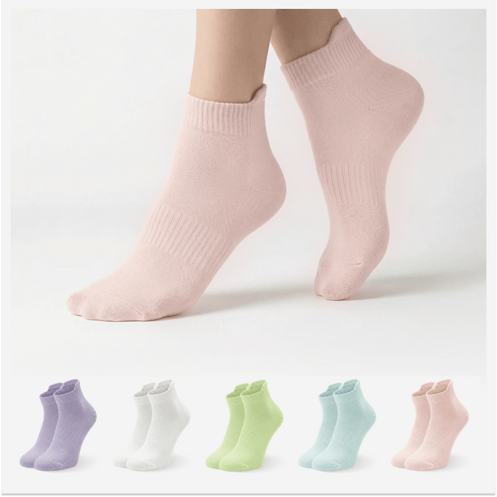Minimal Luv Edition socks pack with subtle casual design-Sockscarving Minimal luv Edition-