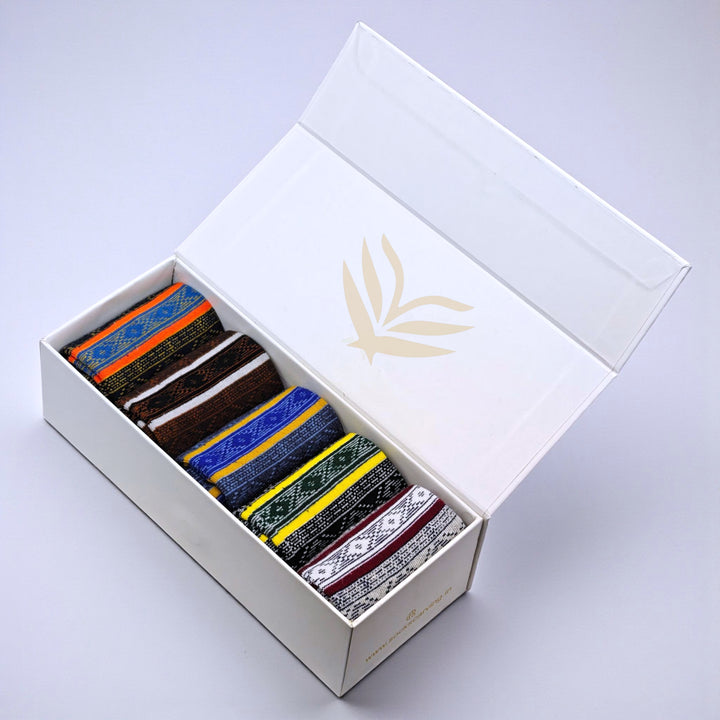 Supermicro Edition winter socks box of 5 with lightweight sweat-wicking comfort